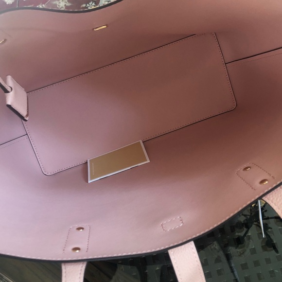 Authentic Michael Kors large karson handbag&wallet - Picture 7 of 7